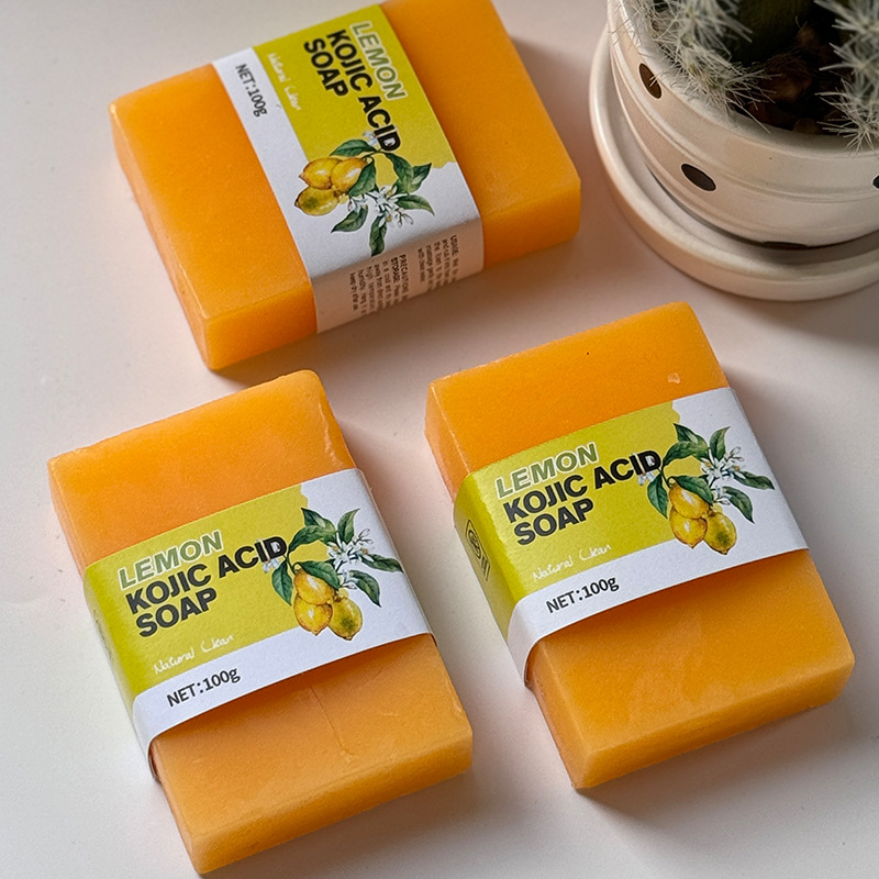 Essential Oil Soap - สบู่โคจิกแอซิดทำมือ ผสมน้ำมันหอมระเหย ช่วยให้ผิวกระจ่างใส บำรุงผิวให้นุ่มเนียน ดูแลความงาม